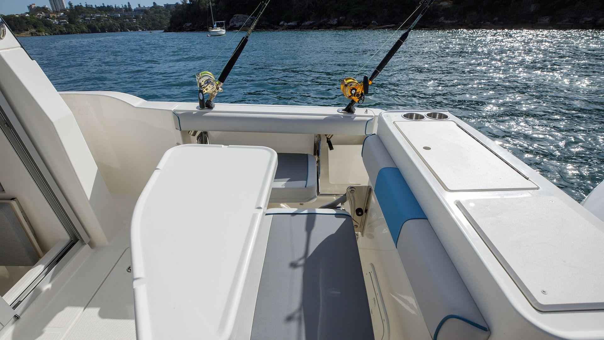 Arvor-705-Sportsfish-Internal-3_3_11zon